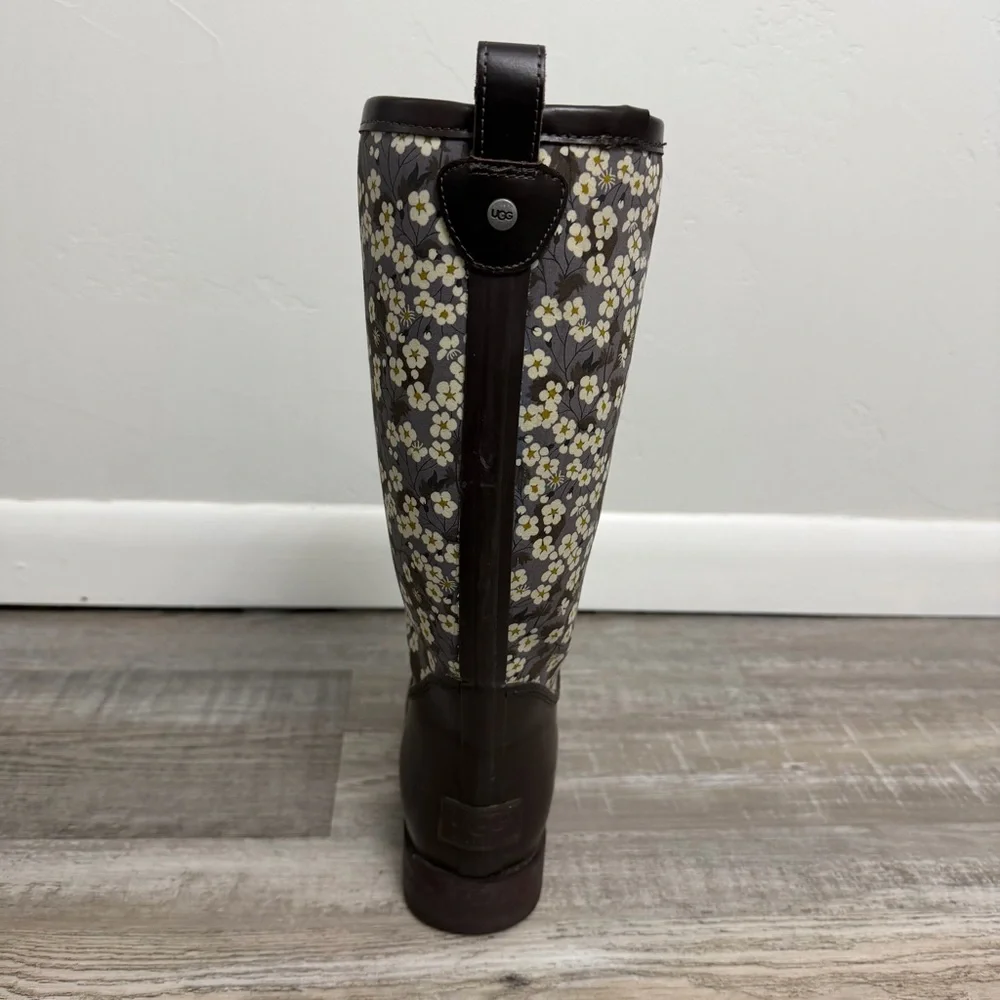 UGG Reignfall Liberty Tall Rain Boots, Floral Pattern-size 8 like NEW🔥 - Picture 4 of 11